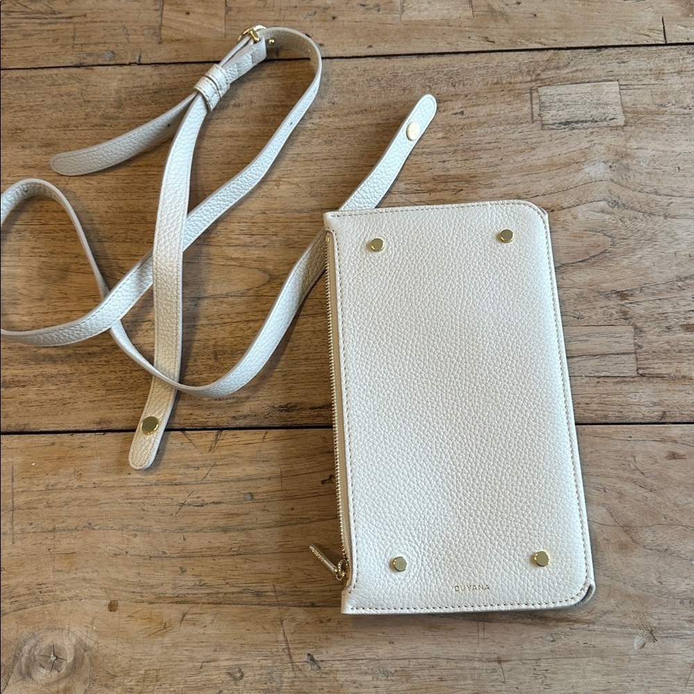 Cuyana Leather Phone Bag Crossbody – Ivory / Cream - Picture 11 of 11